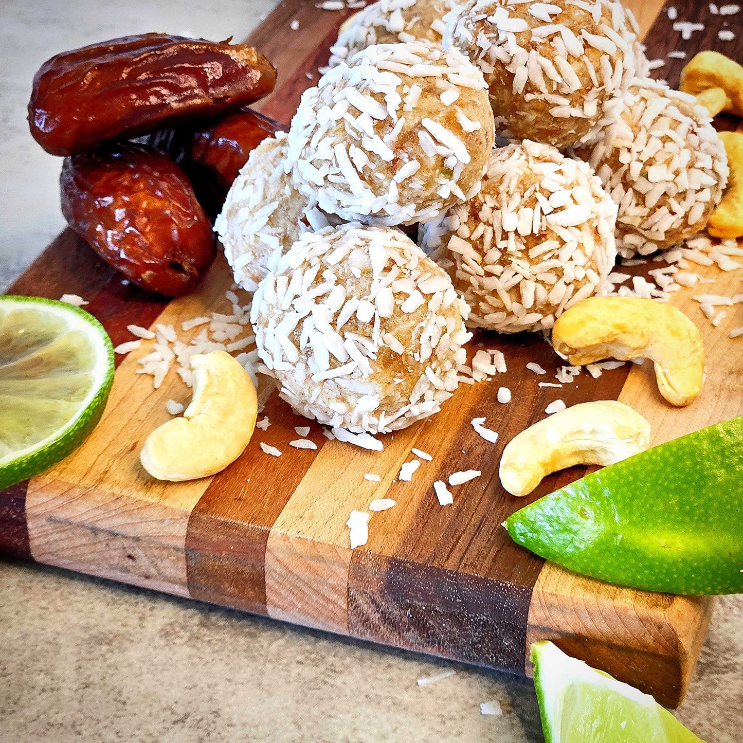 Date-Coconut Energy Bites