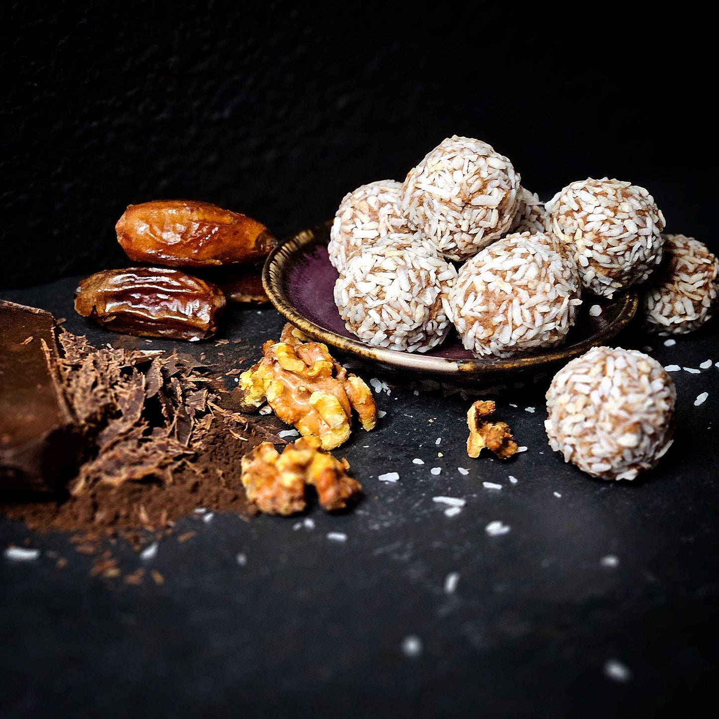 Date-Coconut Energy Bites